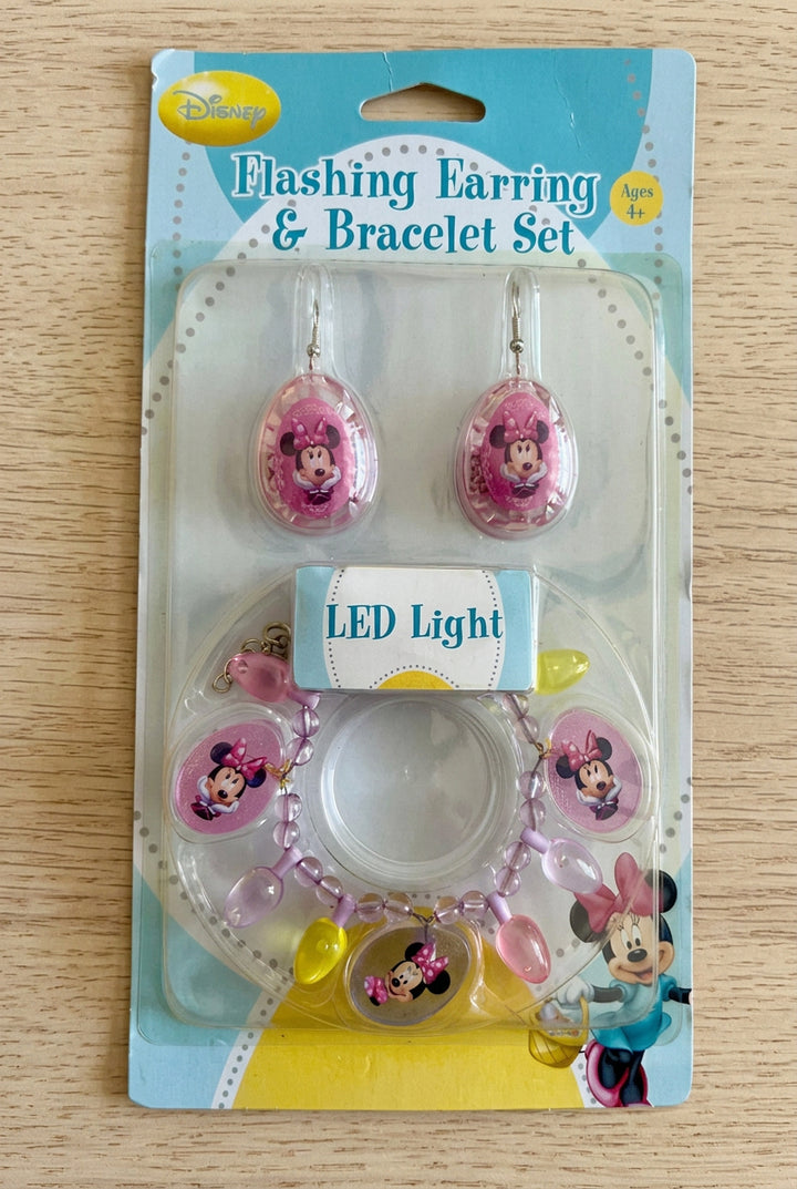 Minnie Mouse Flashing Earring &amp; Bracelet Set